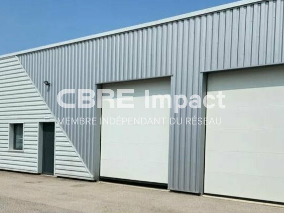 Location local d''activites 150 m² non divisibles