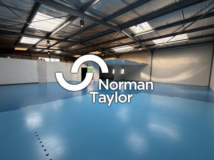 Location local d''activites 395 m² non divisibles