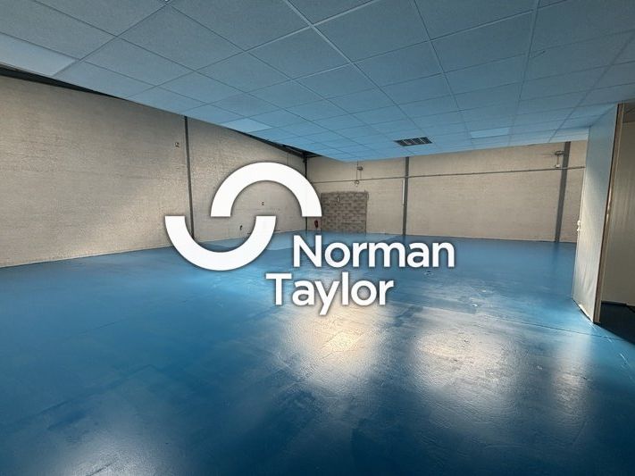 Local d'activité 395 m² Montpellier Sud 