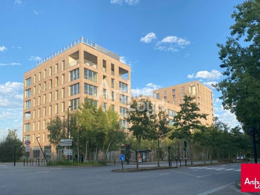 Vente bureaux 321 m² non divisibles