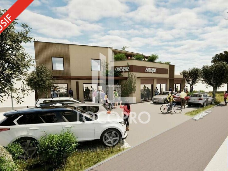 A LOUER - LOCAL COMMERCIAL - 400 M2 - GRASSE 