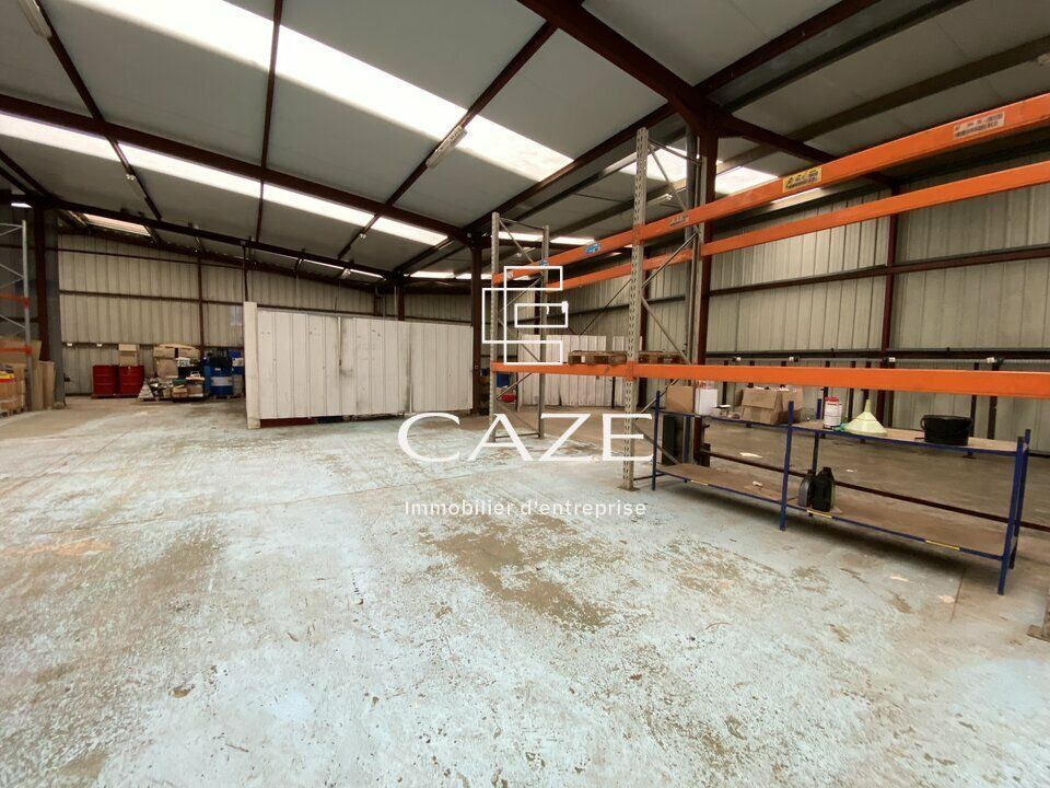 A VENDRE LOCAL D'ACTIVITE