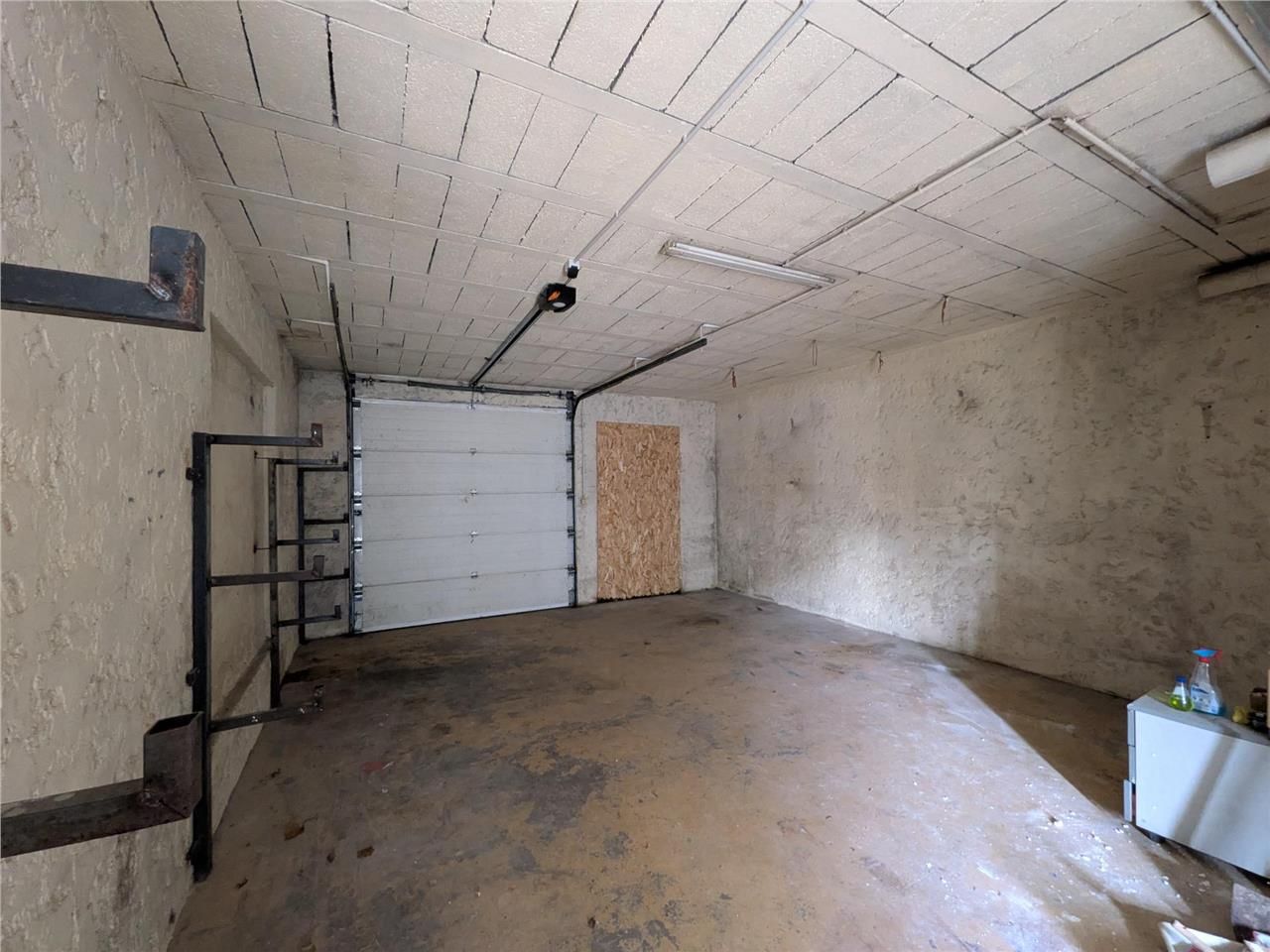 100 m² dispo à Cenon