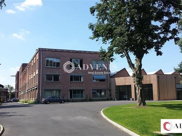 Location bureaux 412 m² divisibles à partir de 160 m²