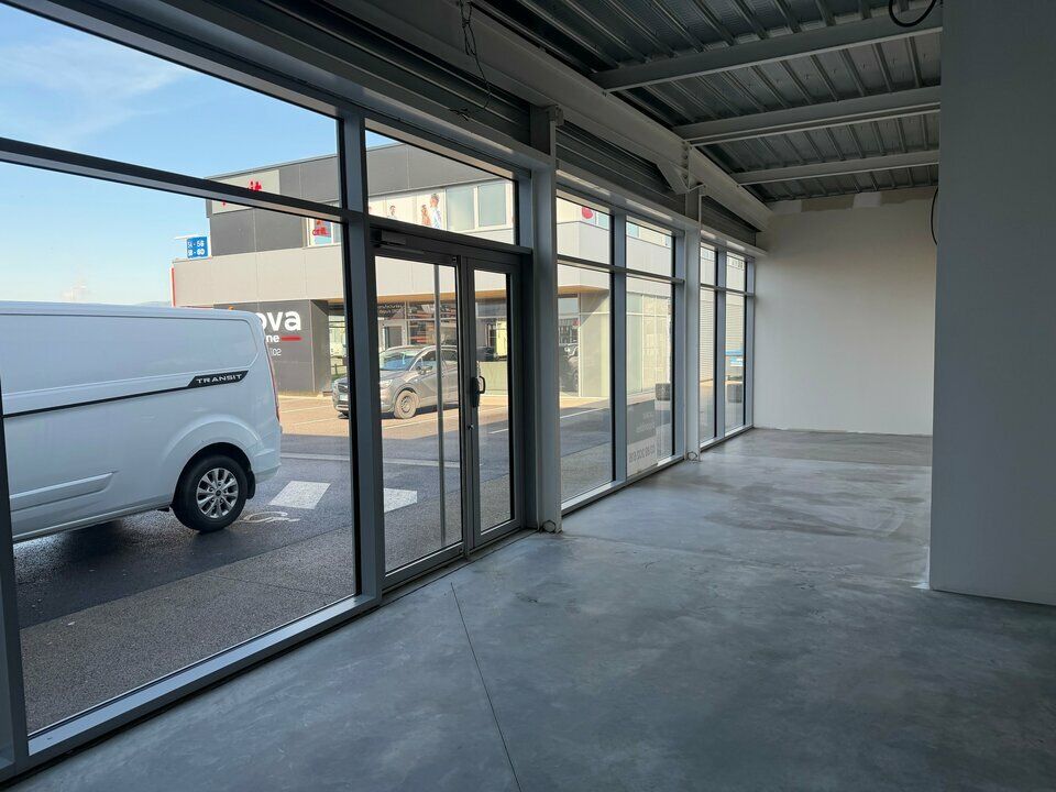 L'APOSTROPHE - Local d'activité et de Commerces