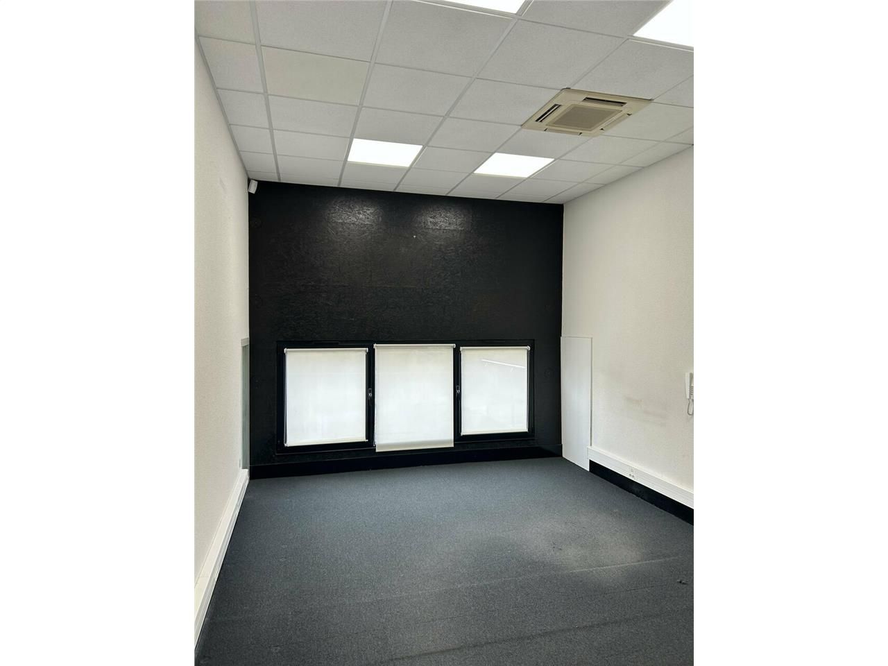 Location bureaux 124.42 m² divisibles à partir de 25.12 m²