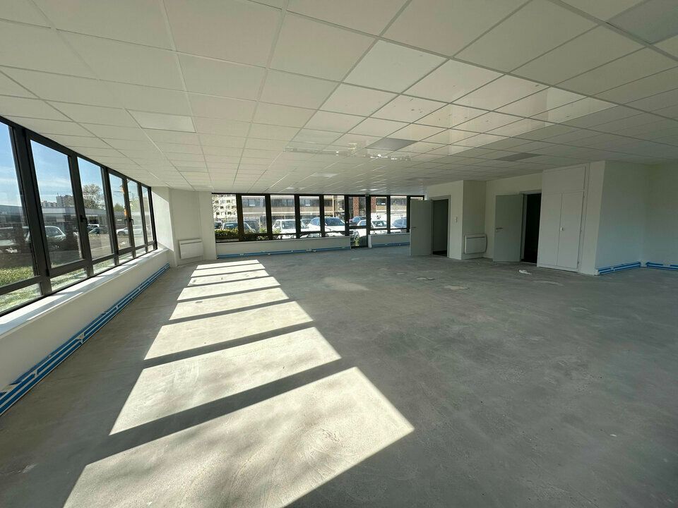 BUREAUX à LOUER de 153m²