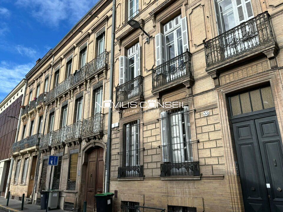 Location bureaux 198 m² non divisibles