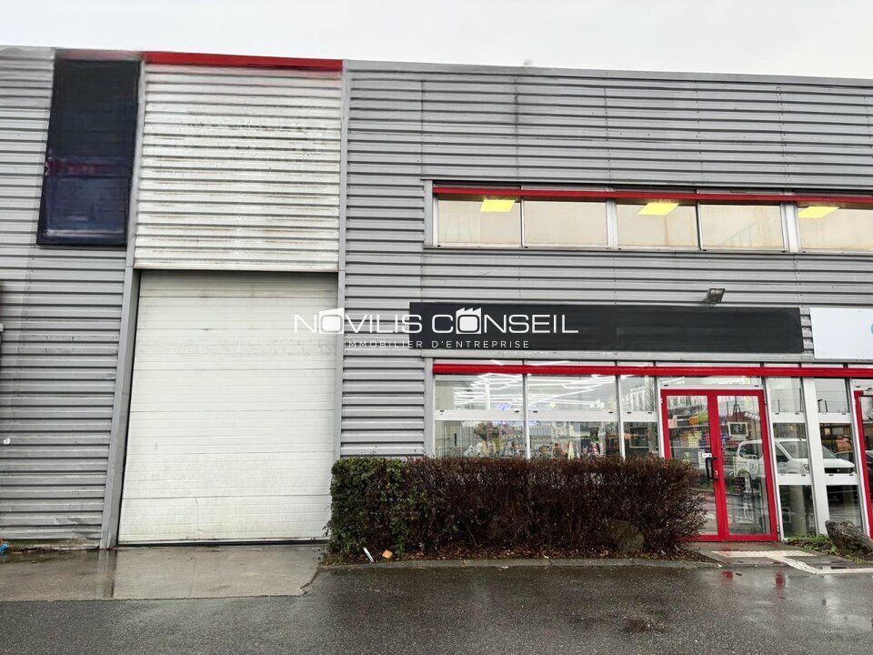 Location local d''activites 583 m² non divisibles