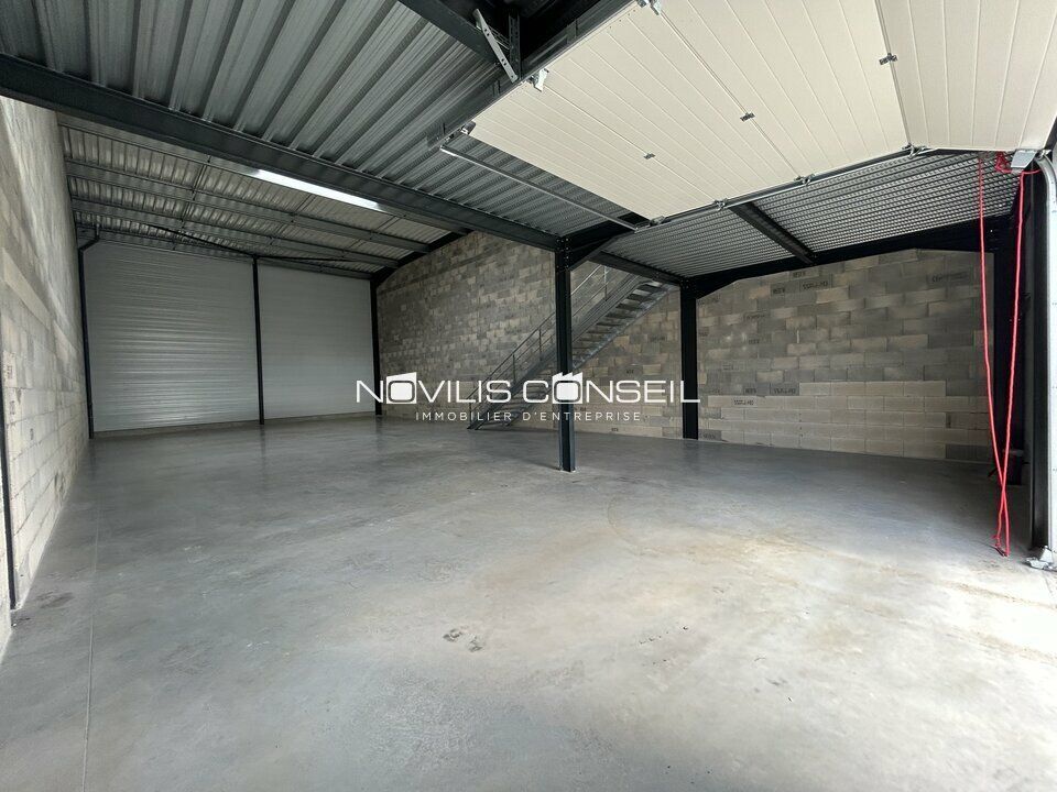 Location activité/entrepôt - 504 m²