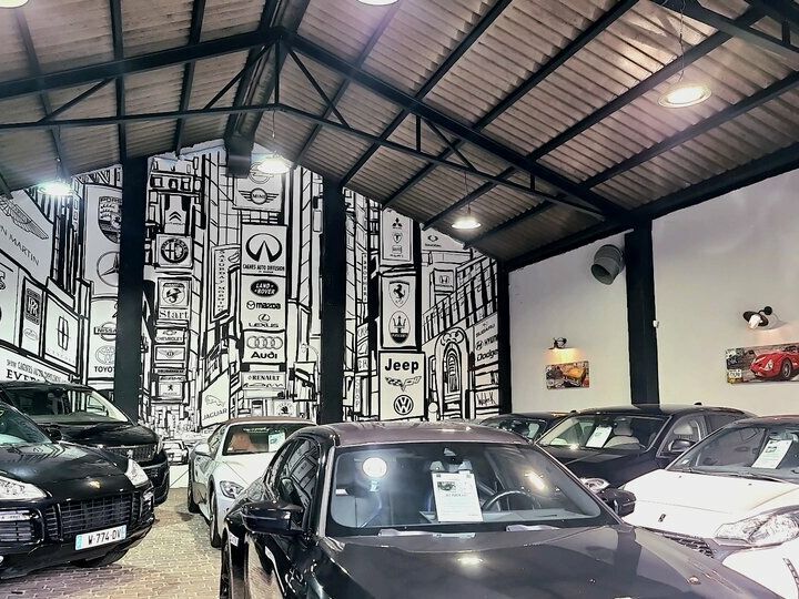 Cession fonds de commerce 685 m² non divisibles