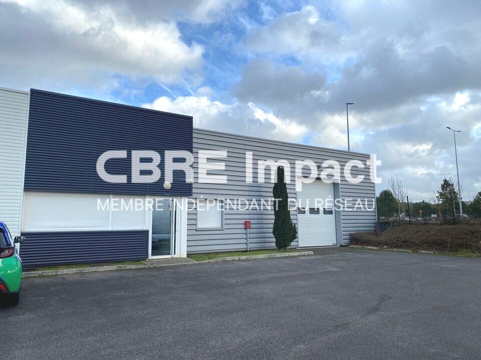 Location local d''activites 311 m² non divisibles