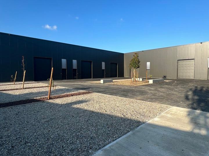 SUD EST TOULOUSE - VENTE ENTREPOT 175M2