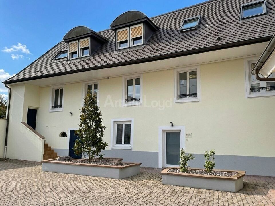 Location bureaux 273 m² divisibles à partir de 56 m²