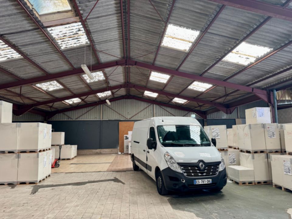 Local d'activités à vendre de 2 792 m² à Perrigny (89)