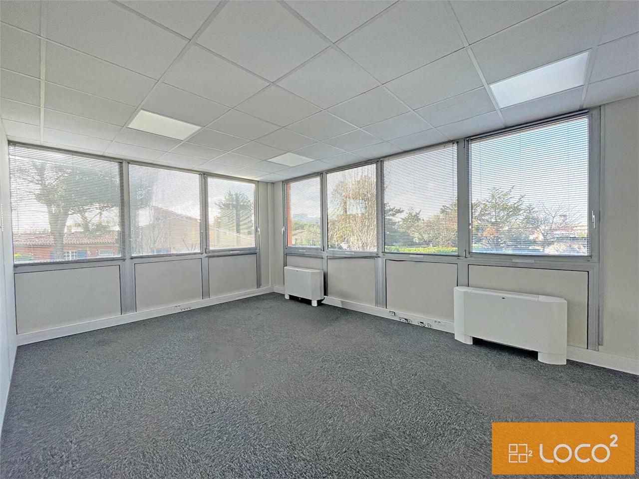 Location bureaux 635.00 m² à BLAGNAC