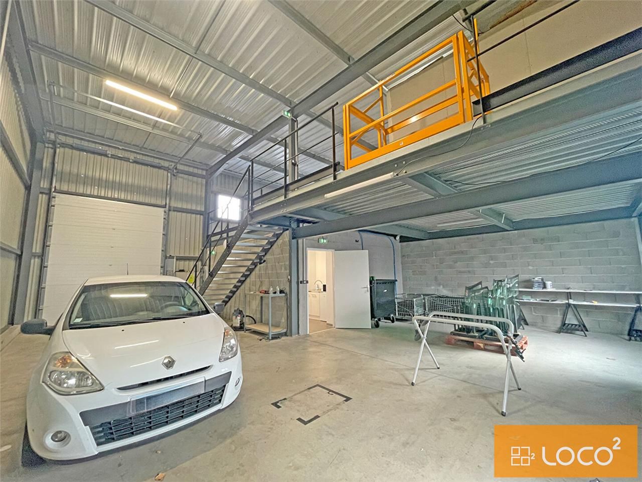 local d'activité de 180 m² - lalande
