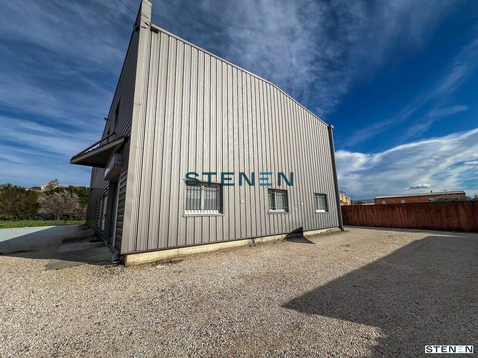 À VENDRE OU À LOUER - BUREAUX 153 M² - VEDÈNE