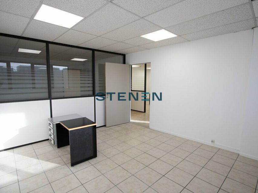 Location bureaux 170 m² non divisibles