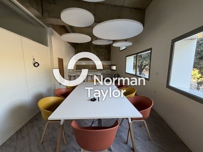 Location bureaux 194 m² non divisibles