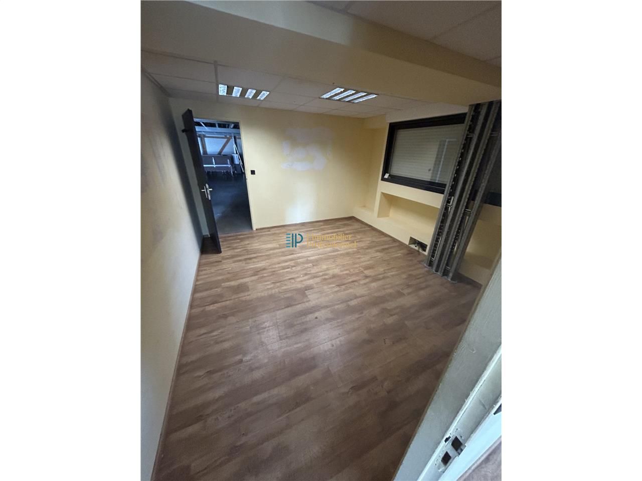 Location d''un local commercial disponibilité immédiate