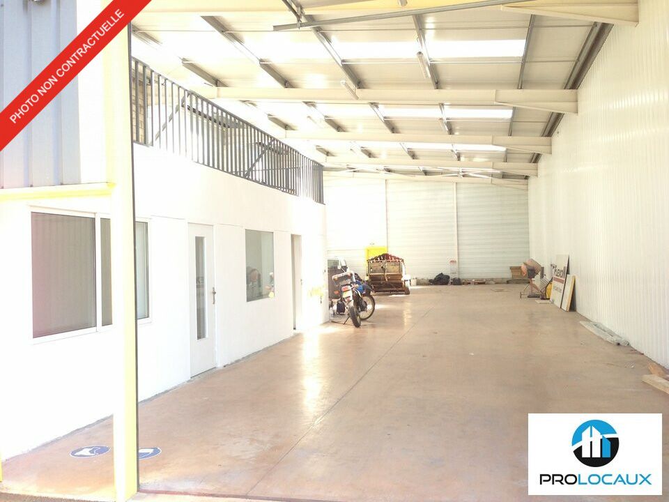 Location local d''activites 410 m² non divisibles