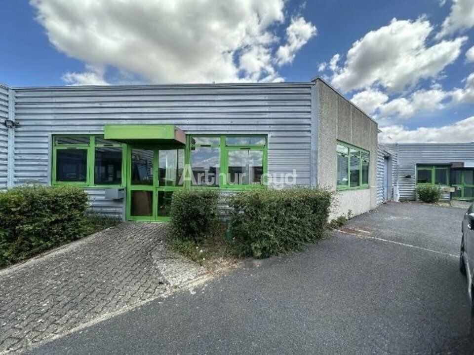 Location local d''activites 340 m² non divisibles
