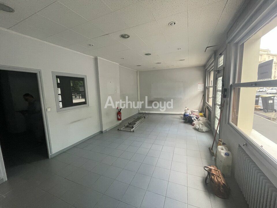 Location bureaux 52 m² non divisibles