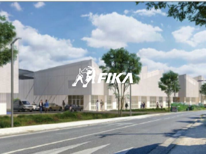 A l'achat local d'activités/ entrepôts de 120 à 608 m² à Carbon Blanc