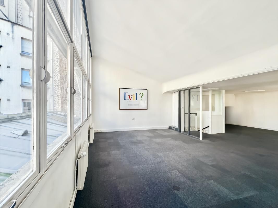 Location bureaux 180 m² non divisibles