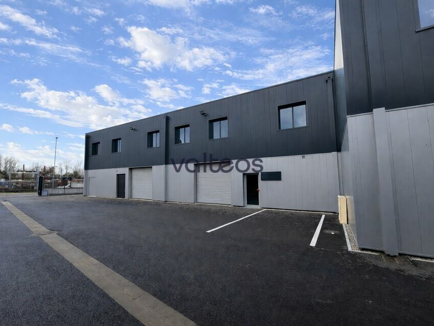 Location local d''activites 214 m² non divisibles