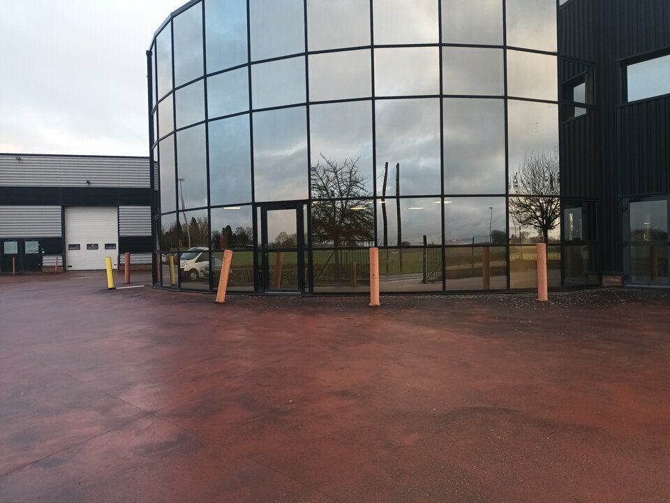 Location bureaux 158 m² non divisibles