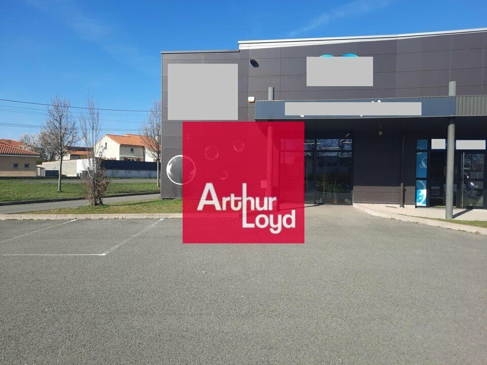 COURNON A LOUER LOCAL ACTIVITE 311 M² -