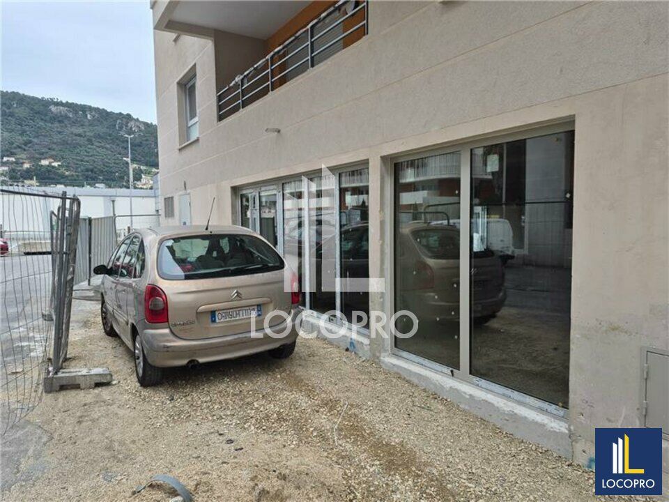 Vente local commercial 207 m² non divisibles