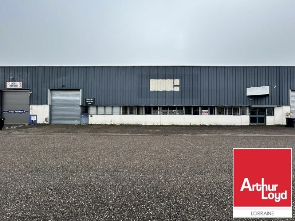 Location local d''activites 1200 m² non divisibles