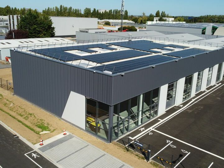 Location local commercial 391 m² non divisibles