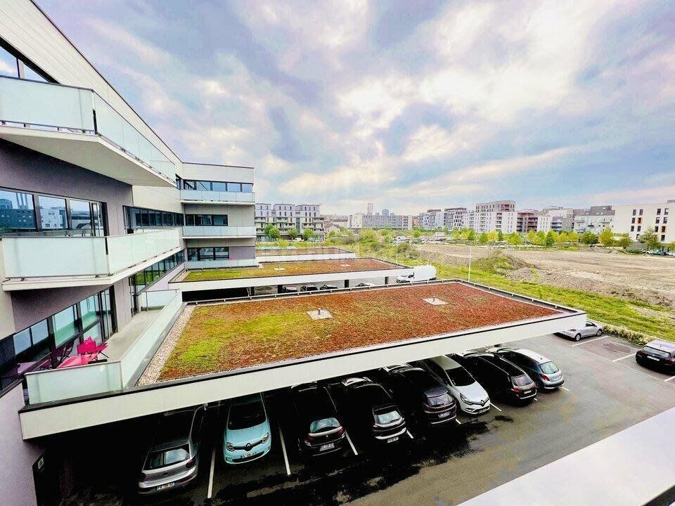 Immeuble AUSTRASIAN - au coeur du quartier Rives de Meurthe, dernier lot de bureaux neufs disponible.