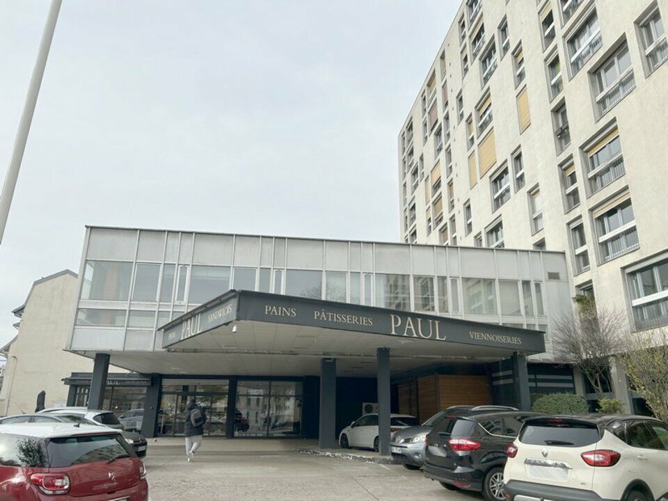 Vente bureaux 186 m² non divisibles