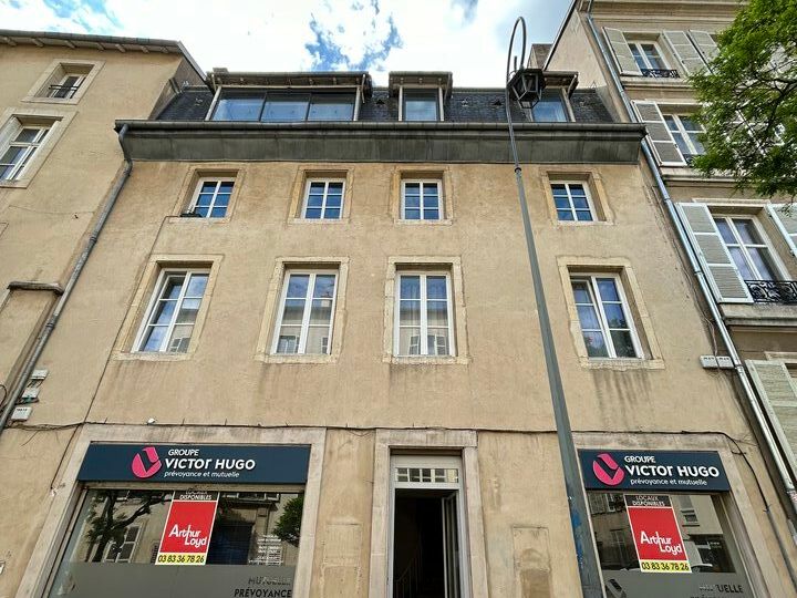 Vente local commercial 160 m² non divisibles