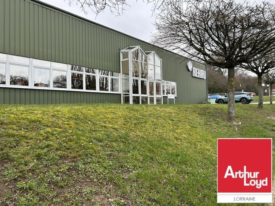 Activité/Entrepôt à vendre - 866 m²