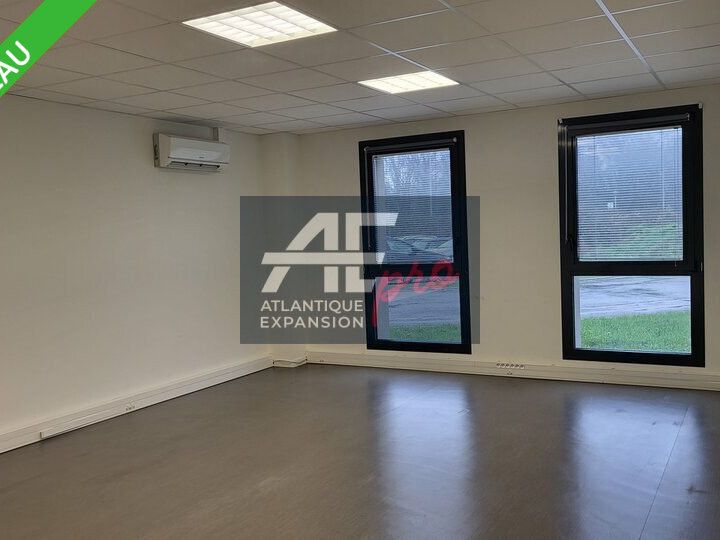 Vente bureaux 99.96 m² non divisibles
