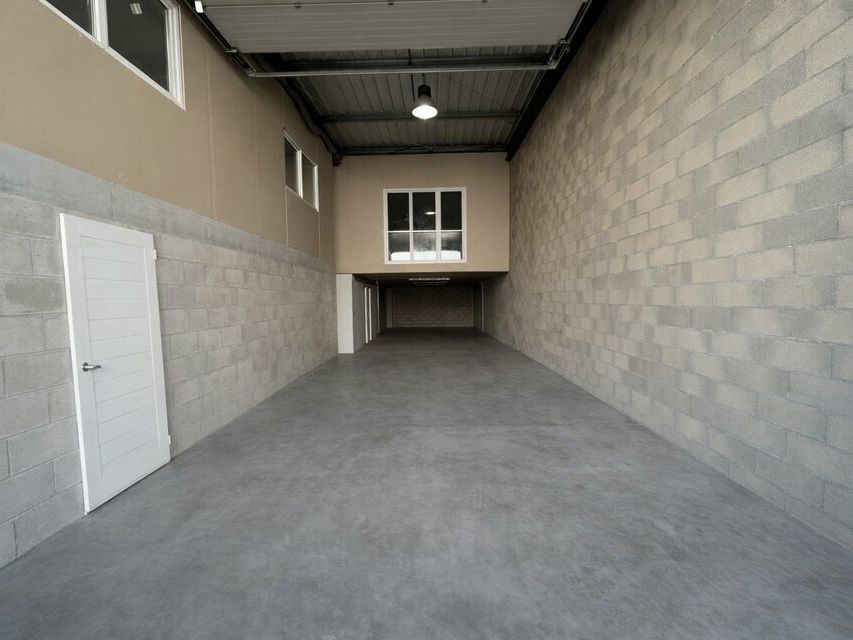 EXCLUSIVITE - LOCAL D'ACTIVITE - LOCATION