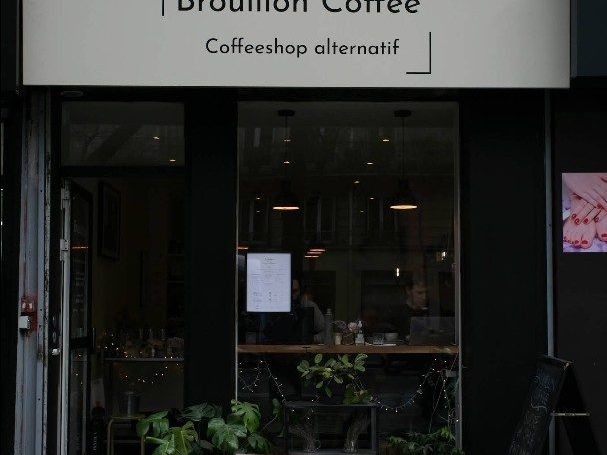 Location boutique 41 m² à Paris