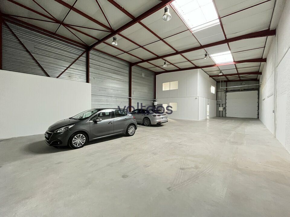 Location local d''activites 360 m² non divisibles