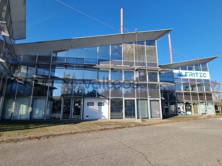 Location local d''activites 387 m² non divisibles