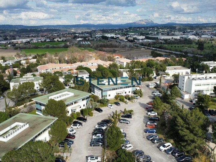 LOCATION-BUREAUX-AIX-EN-PROVENCE-108M²