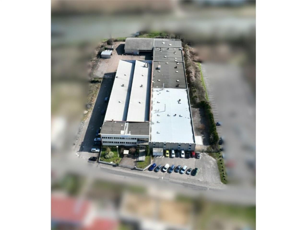 Vente local d''activites 5389 m² non divisibles