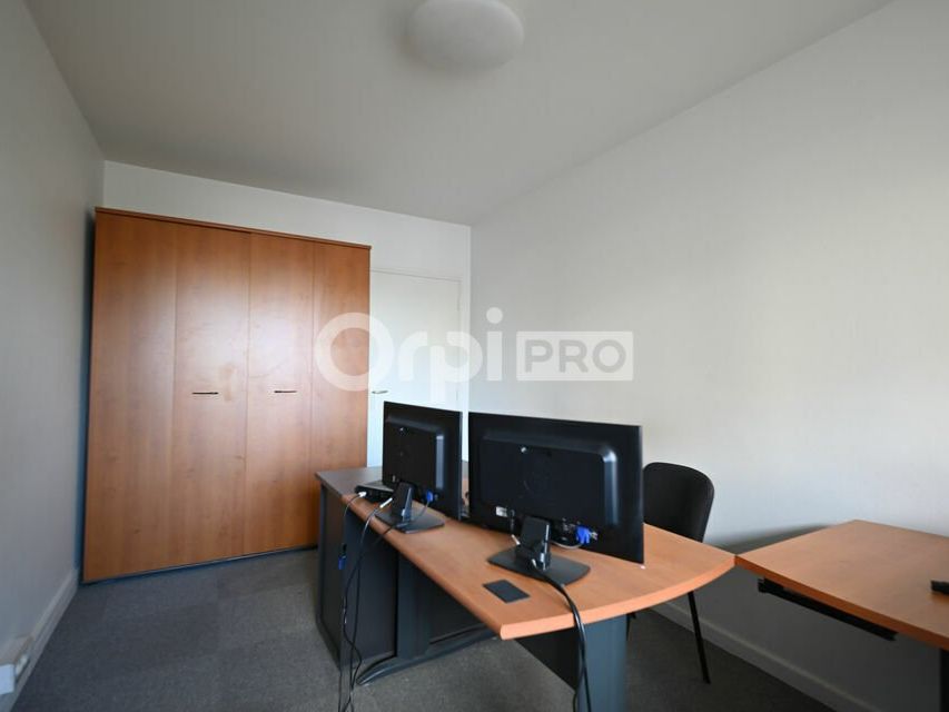 BUREAUX A VENDRE OU A LOUER - 90 m² - VENISSIEUX