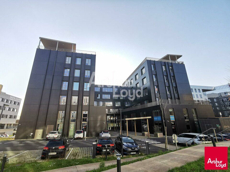 Location bureaux 615 m² non divisibles