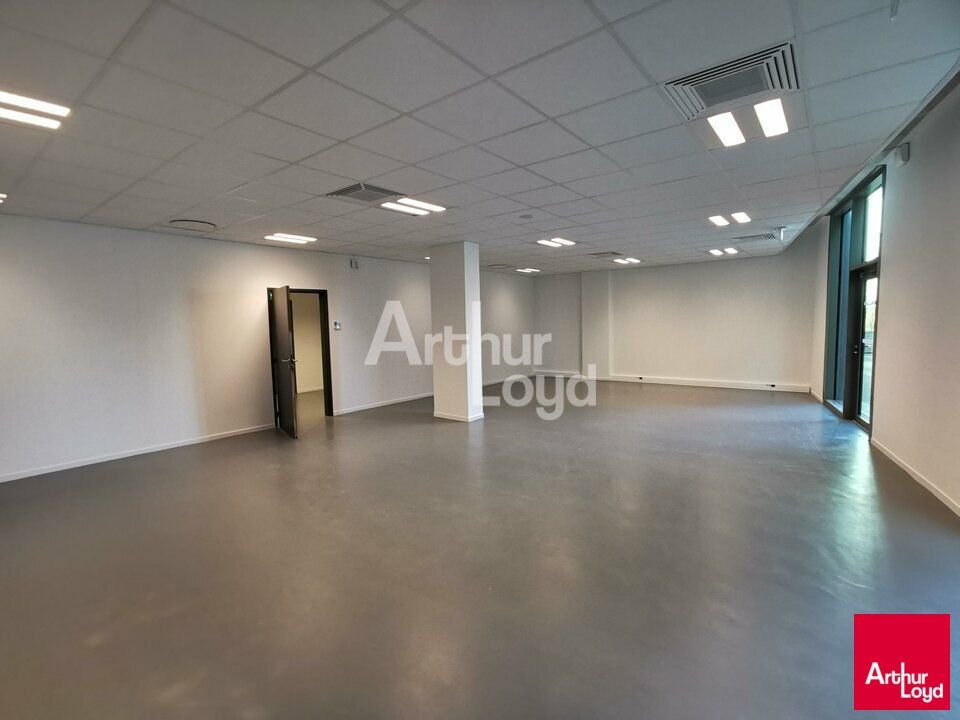 VIA SILVA - LOCAL COMMERCIAL A LOUER - VISIBILITE 